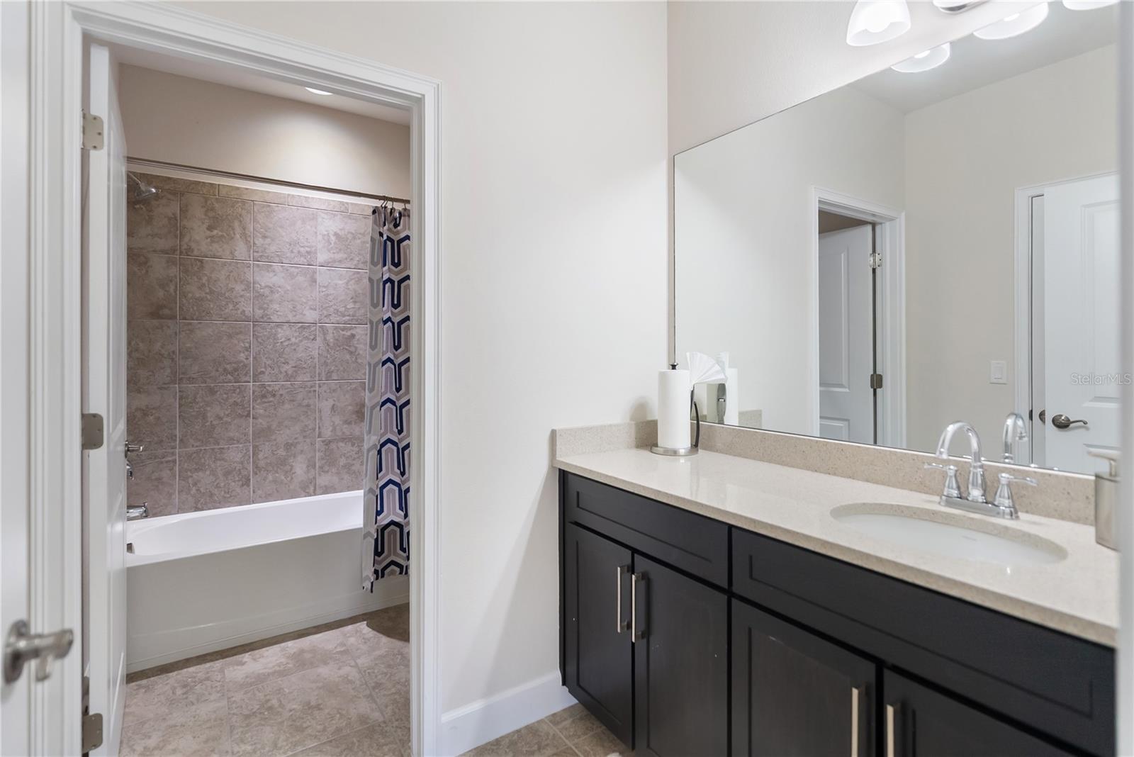 2312 STARWOOD Ct BRADENTON, FL 34211