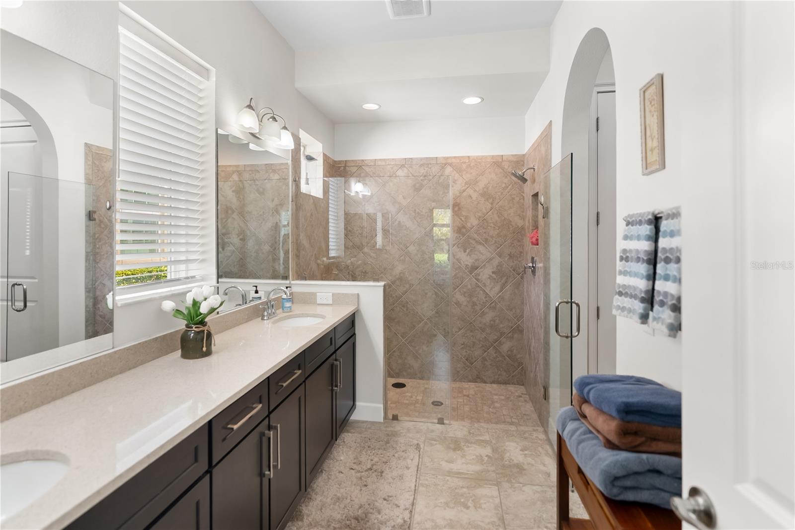 2312 STARWOOD Ct BRADENTON, FL 34211