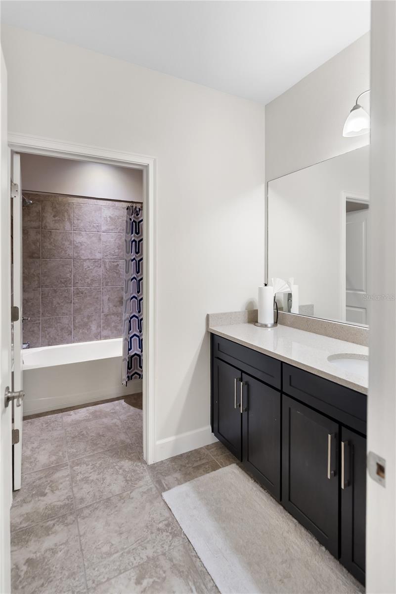 2312 STARWOOD Ct BRADENTON, FL 34211