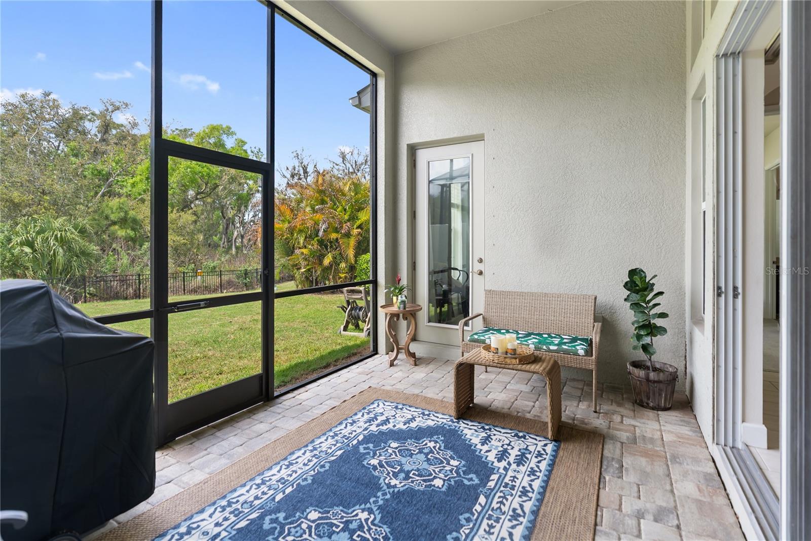 2312 STARWOOD Ct BRADENTON, FL 34211