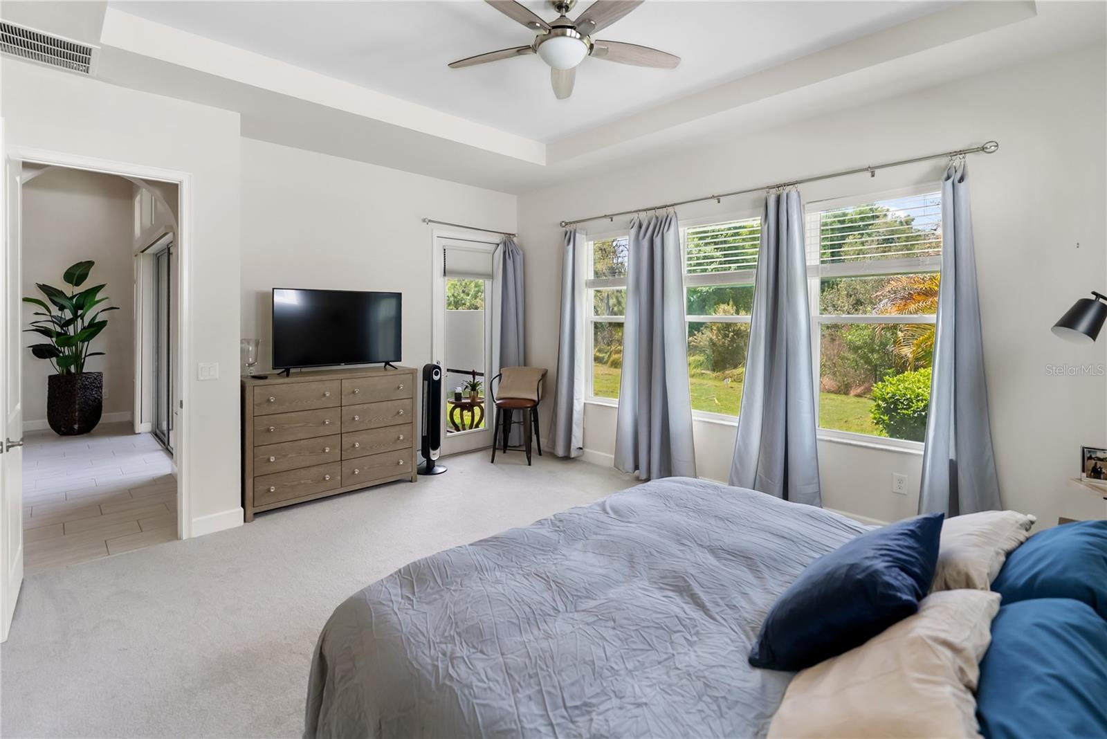 2312 STARWOOD Ct BRADENTON, FL 34211