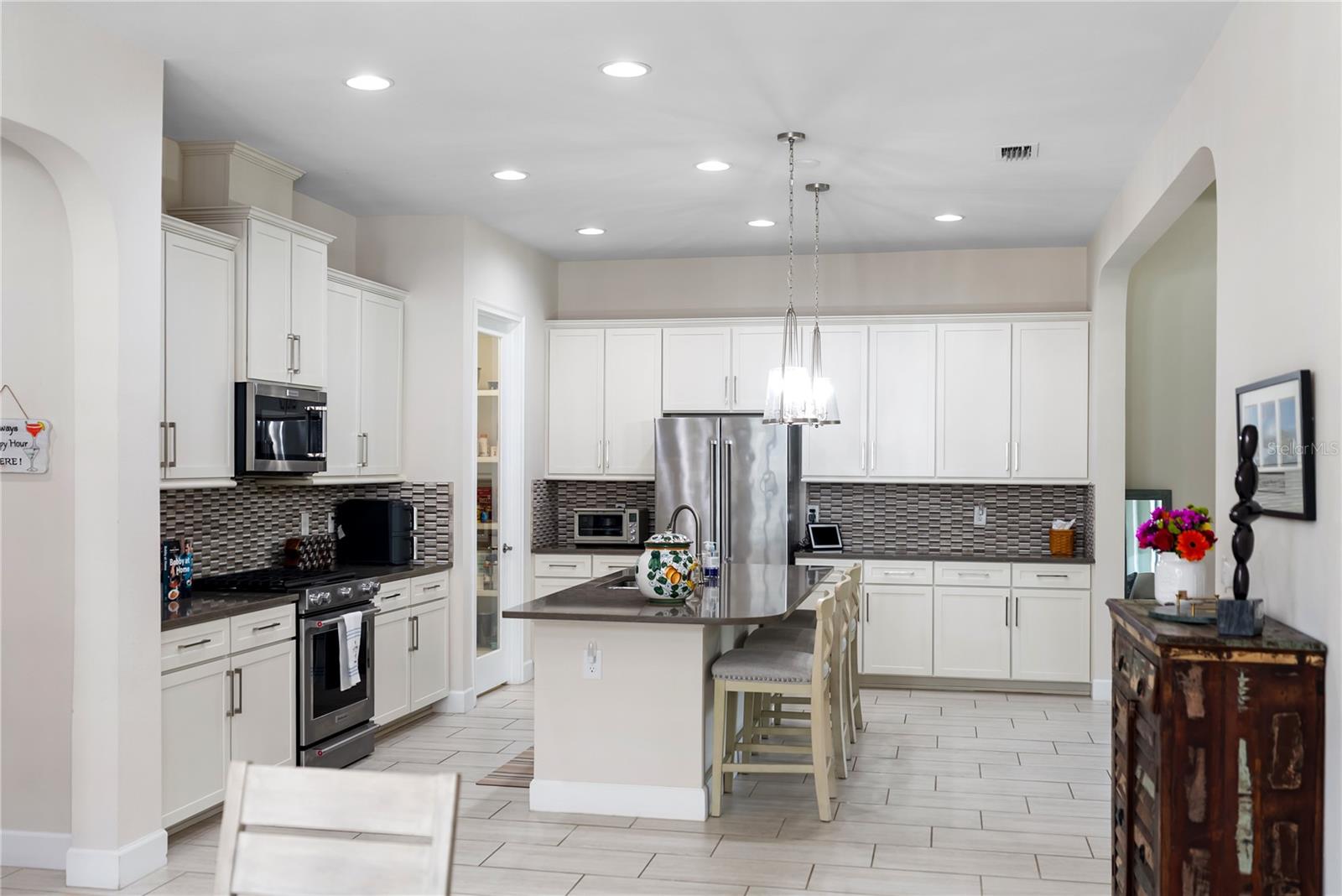 2312 STARWOOD Ct BRADENTON, FL 34211