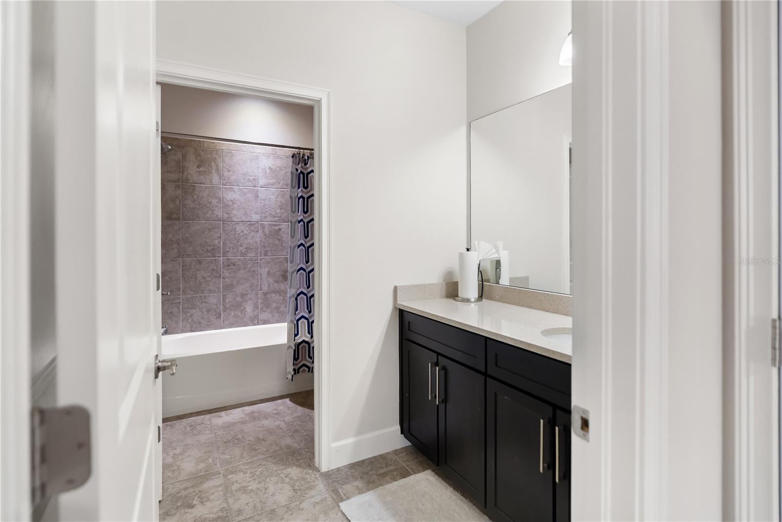 2312 STARWOOD Ct BRADENTON, FL 34211