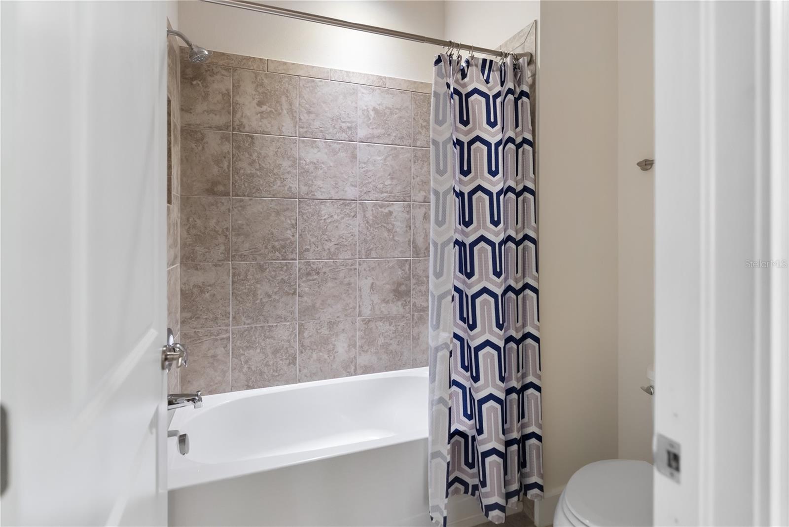 2312 STARWOOD Ct BRADENTON, FL 34211