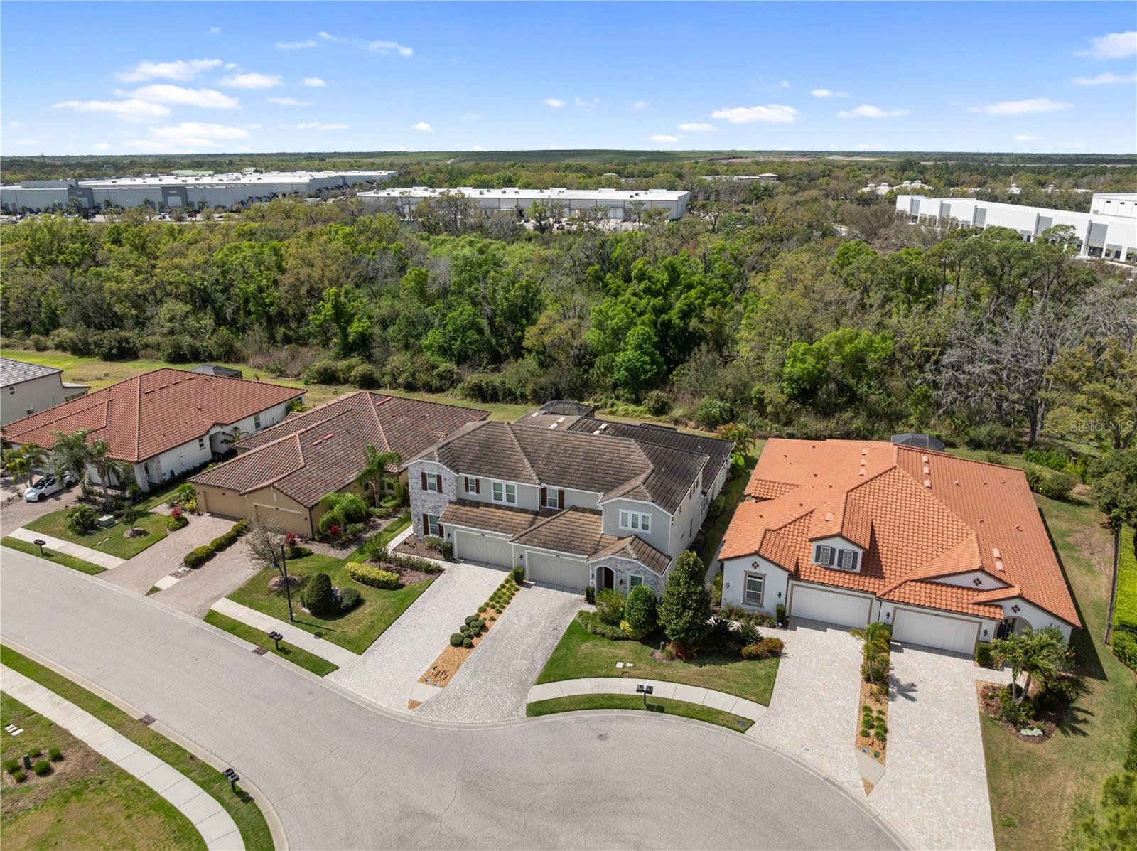 2312 STARWOOD Ct BRADENTON, FL 34211