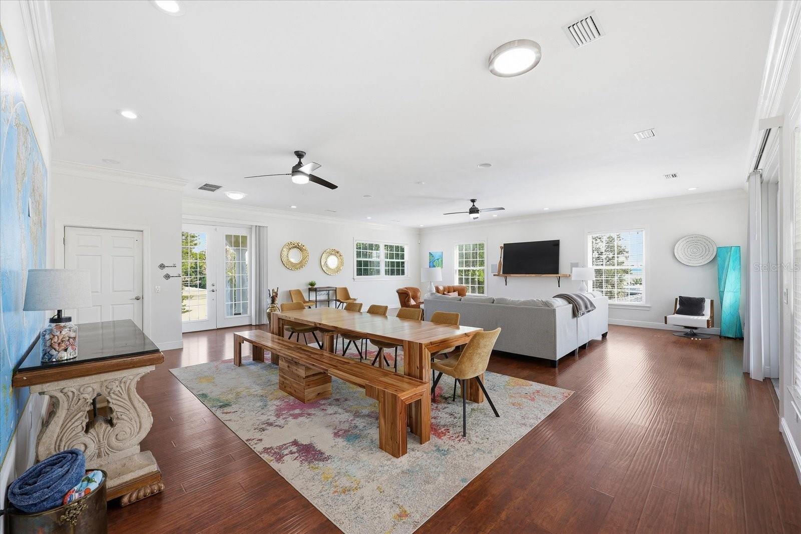 315 40TH Ave ST PETE BEACH, FL 33706