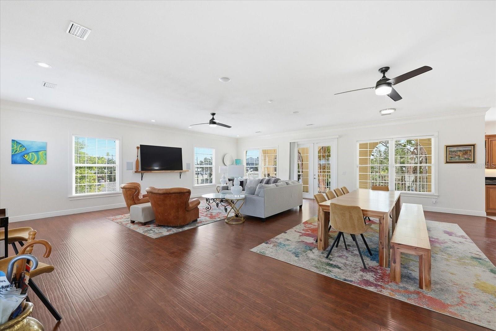 315 40TH Ave ST PETE BEACH, FL 33706