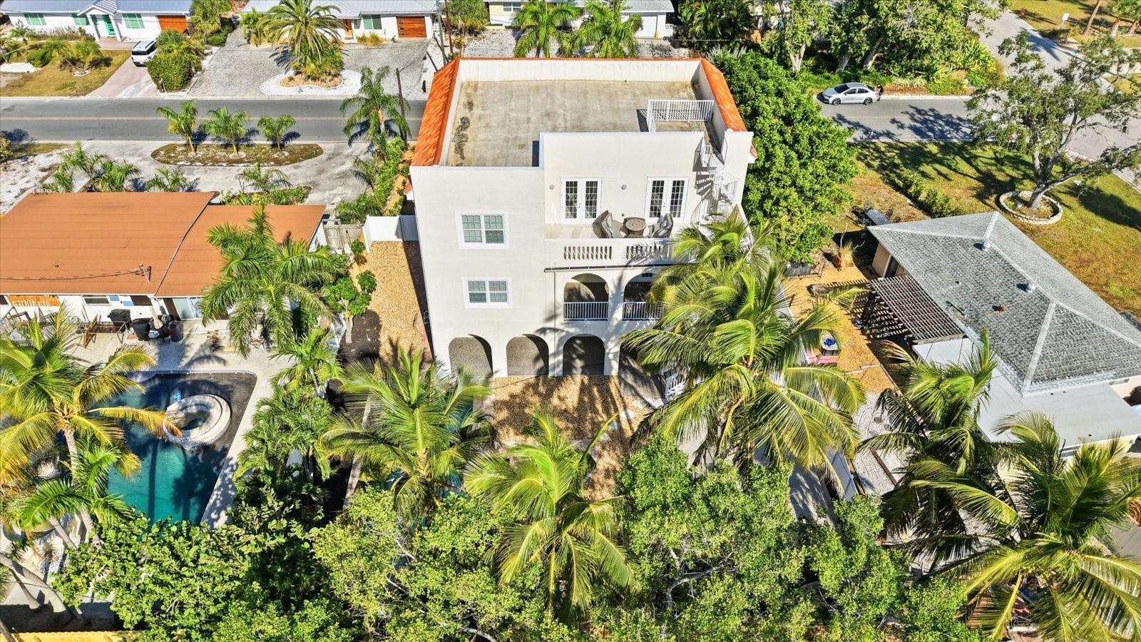 315 40TH Ave ST PETE BEACH, FL 33706