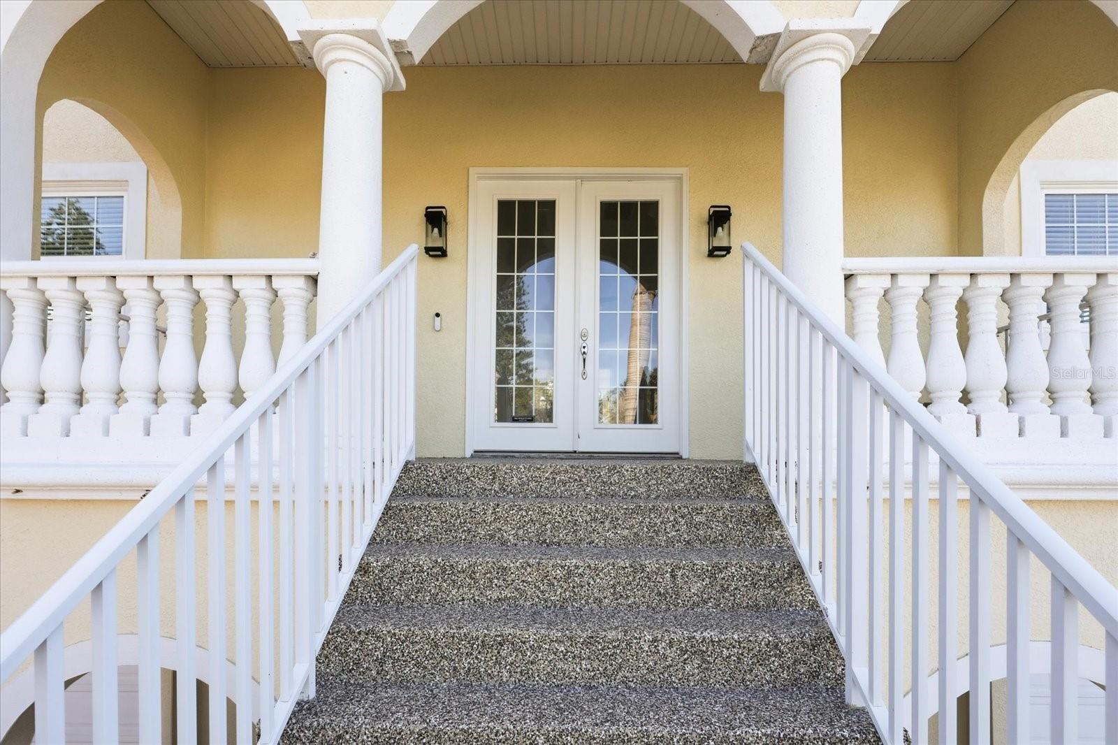 315 40TH Ave ST PETE BEACH, FL 33706