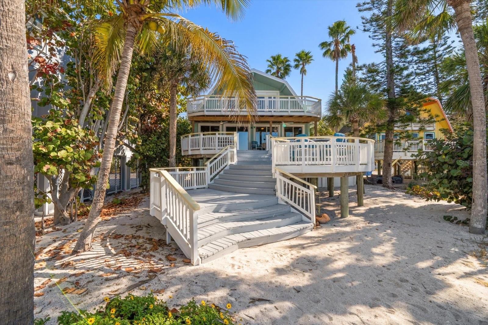 8640 W GULF Blvd TREASURE ISLAND, FL 33706