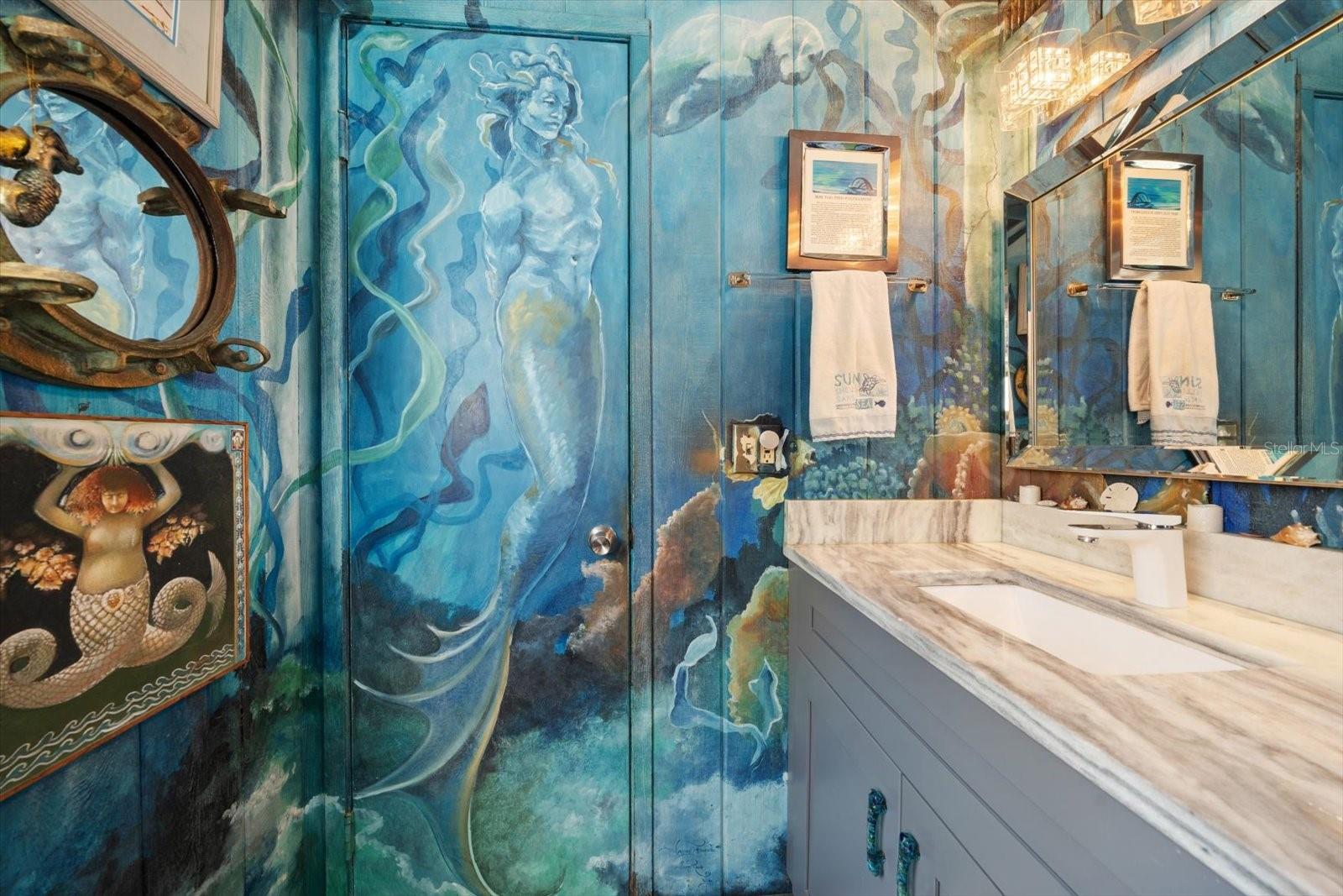 8640 W GULF Blvd TREASURE ISLAND, FL 33706