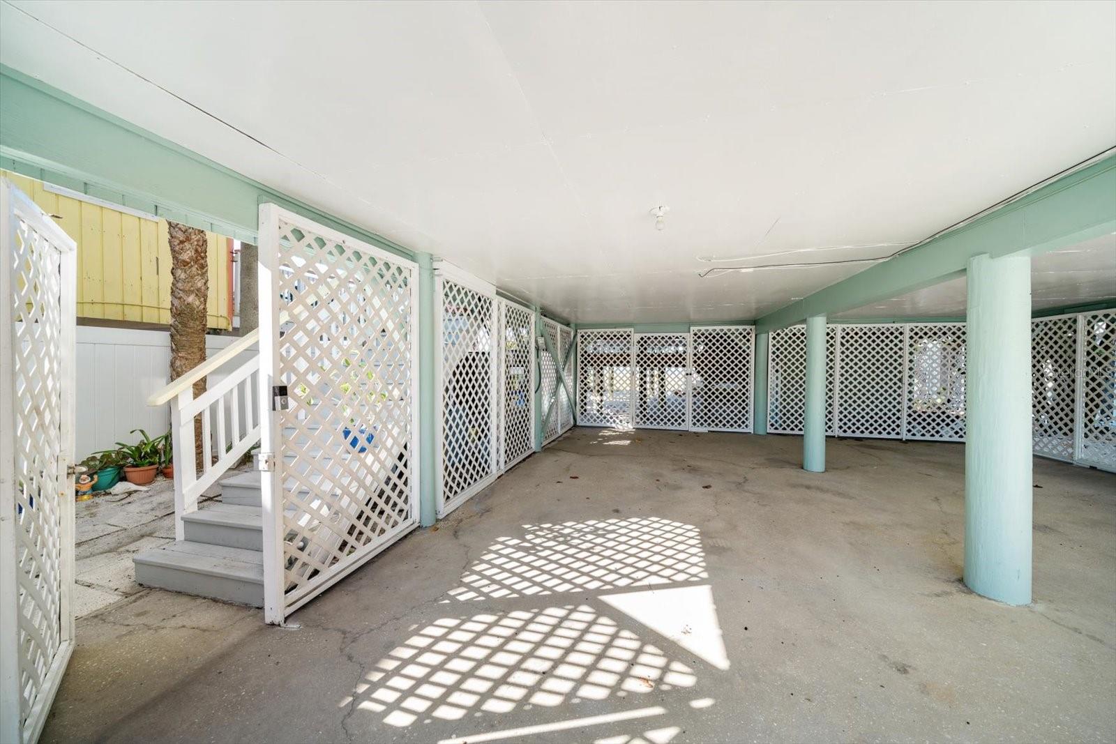 8640 W GULF Blvd TREASURE ISLAND, FL 33706