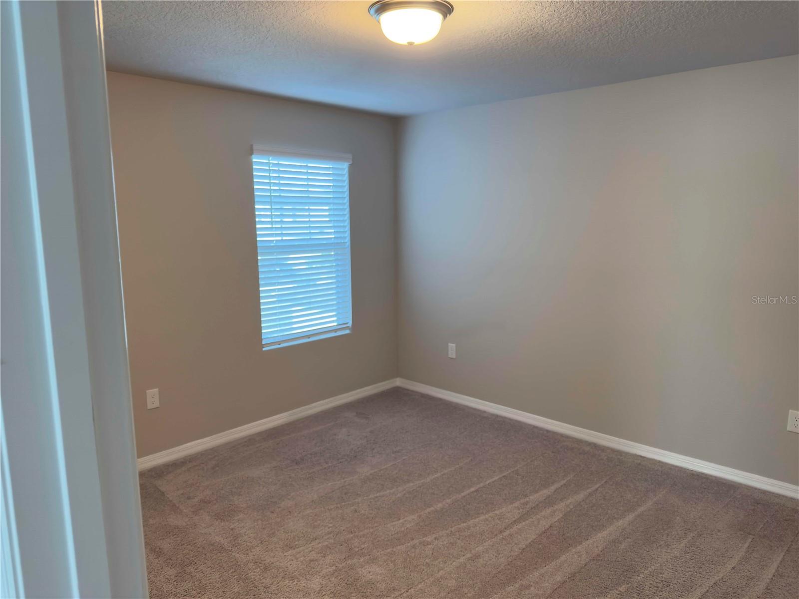 5238 MEREDREW Ln ST CLOUD, FL 34771