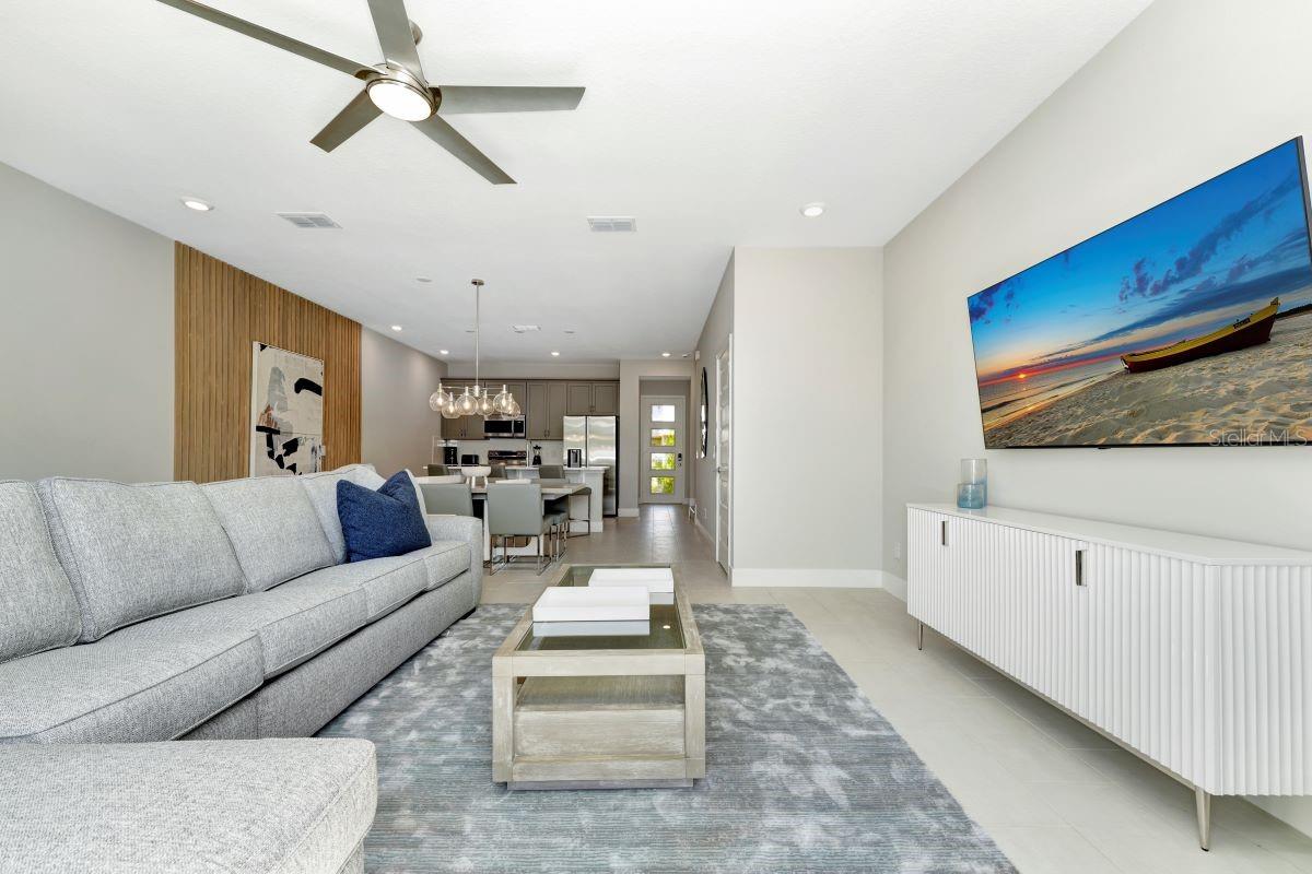 1224 ROYAL Vw Ter KISSIMMEE, FL 34747