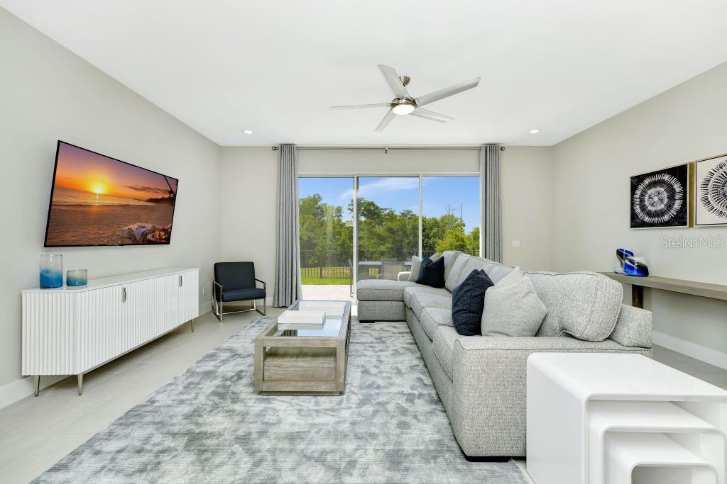 1224 ROYAL Vw Ter KISSIMMEE, FL 34747