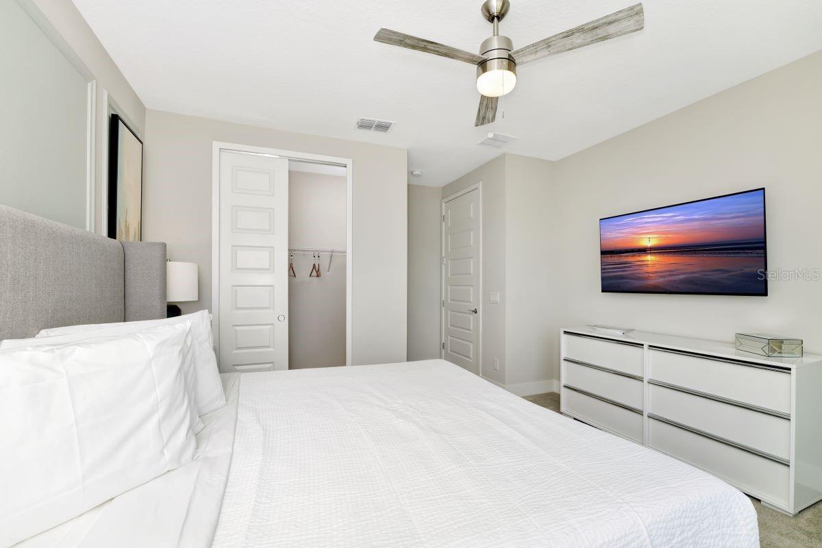 1224 ROYAL Vw Ter KISSIMMEE, FL 34747