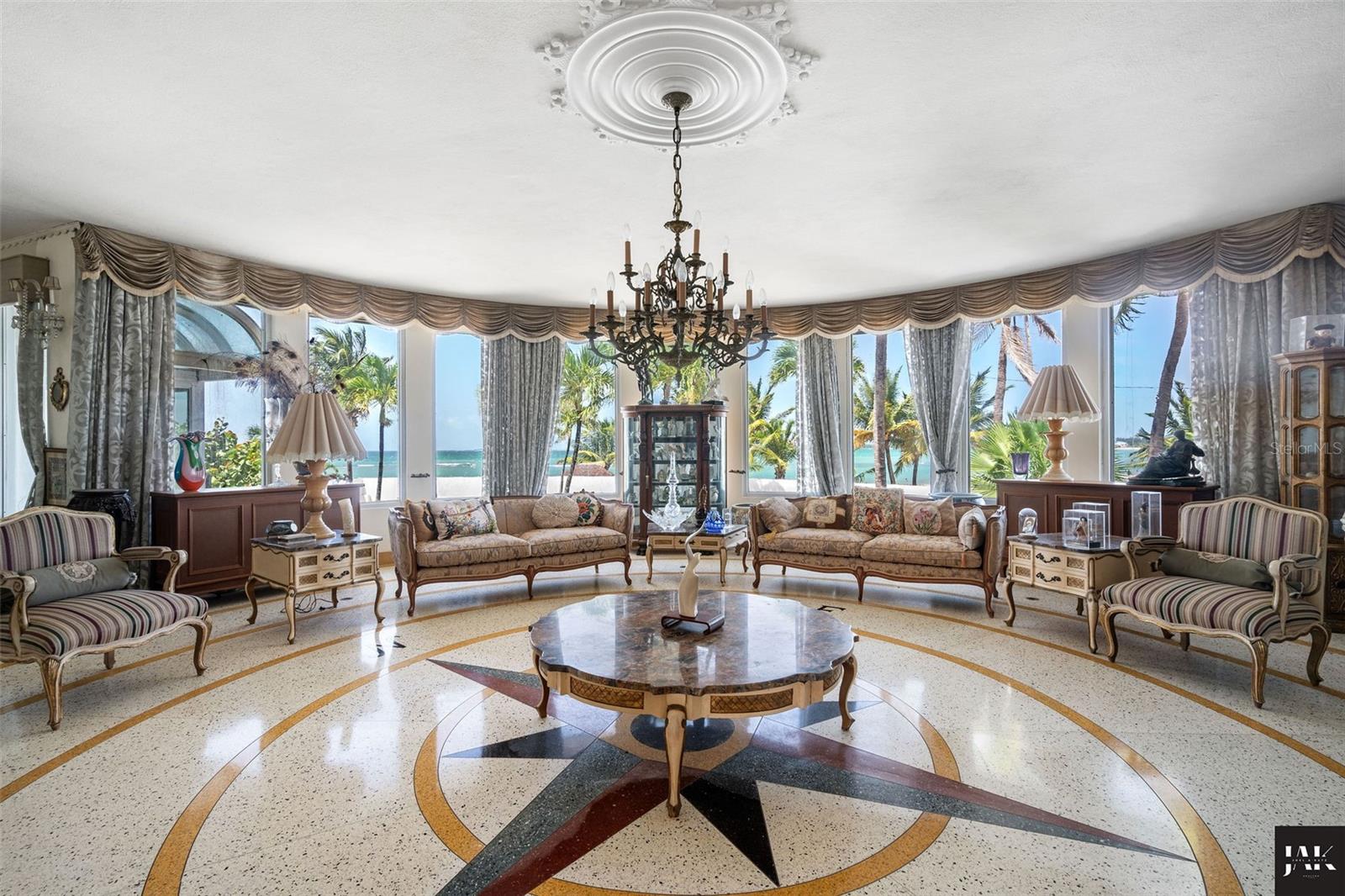 20 AMAPOLA St CAROLINA, PR 00979