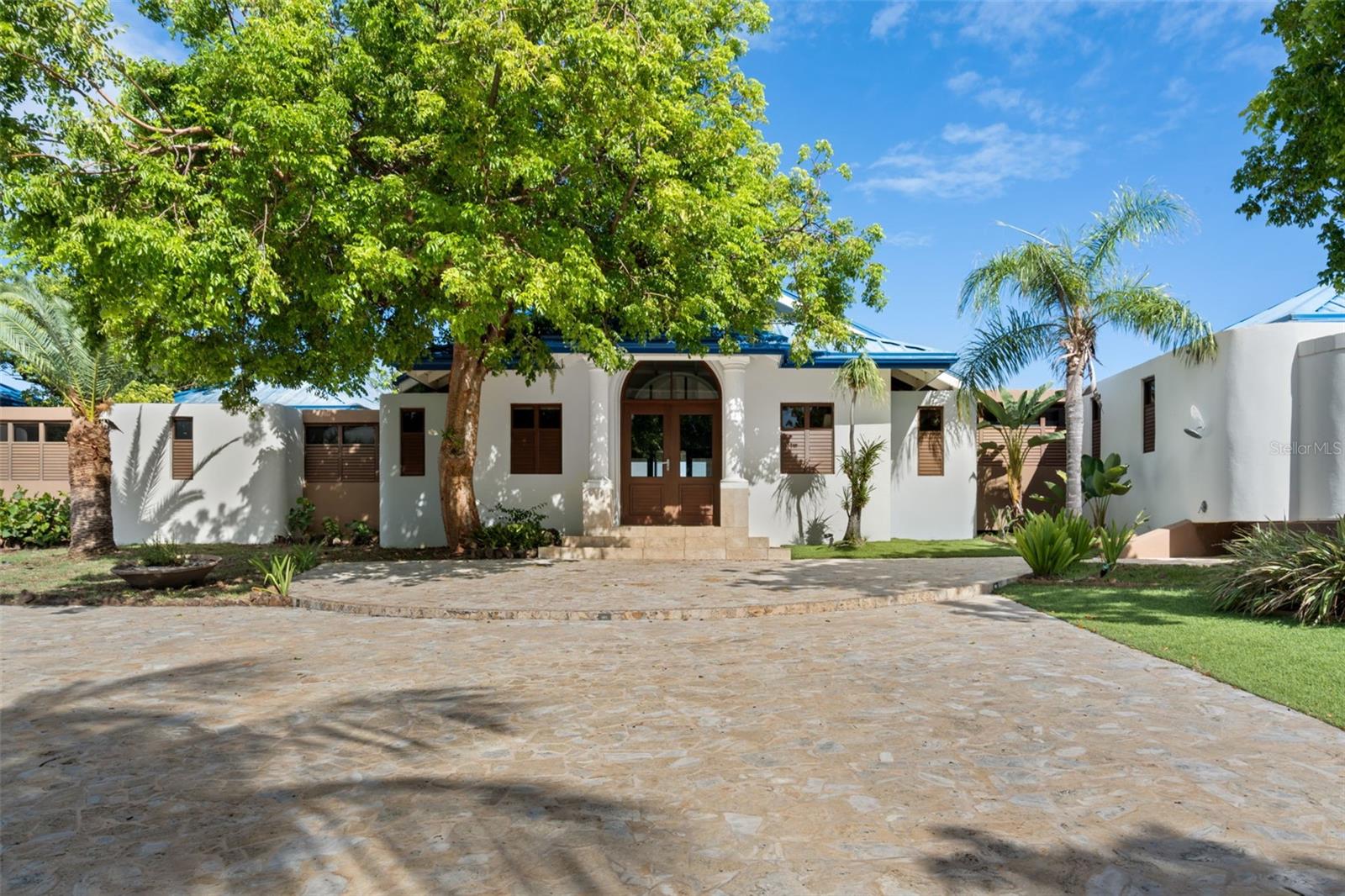 37 BARRIO FRAILES CULEBRA, PR 00775