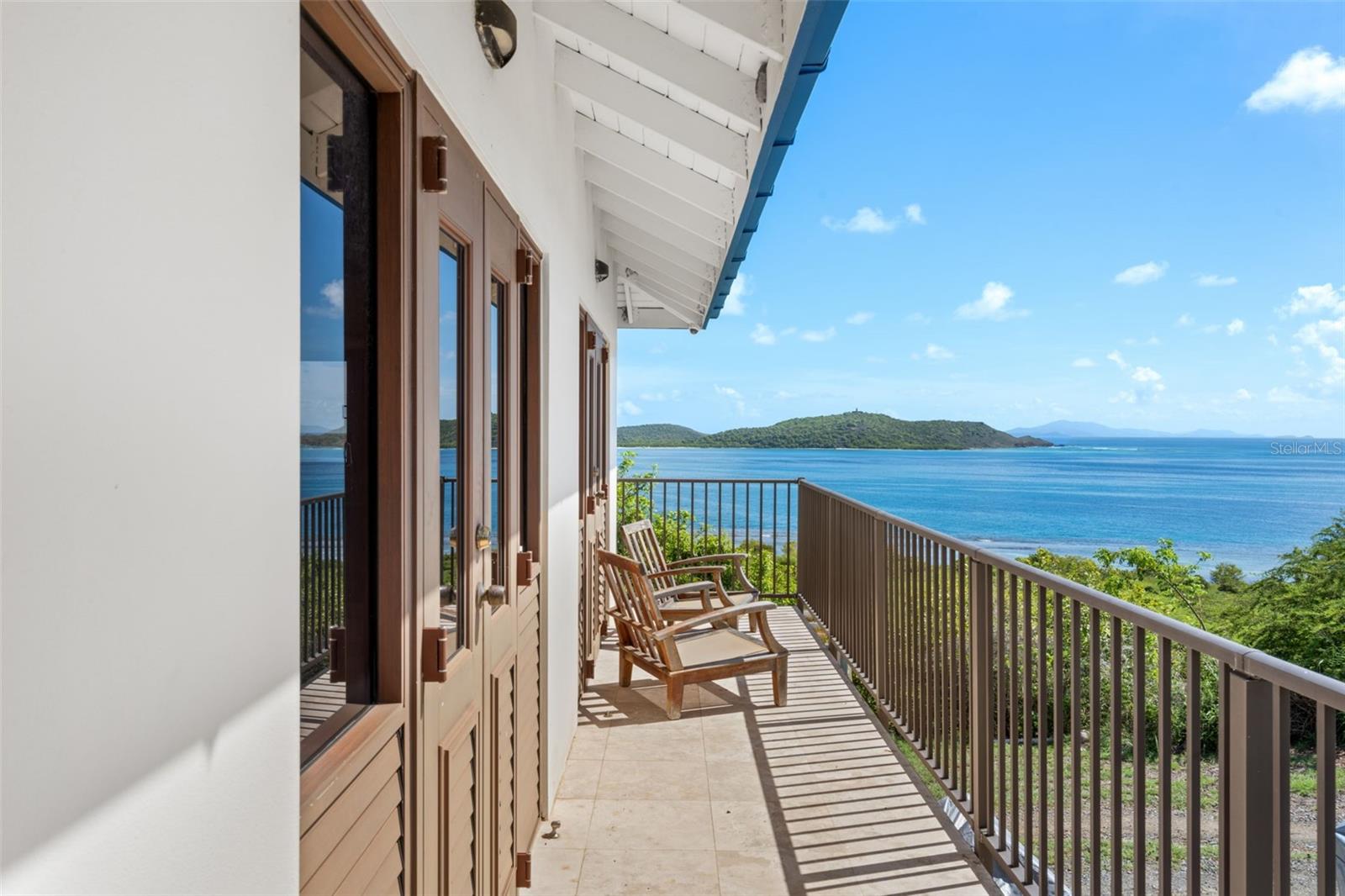 37 BARRIO FRAILES CULEBRA, PR 00775