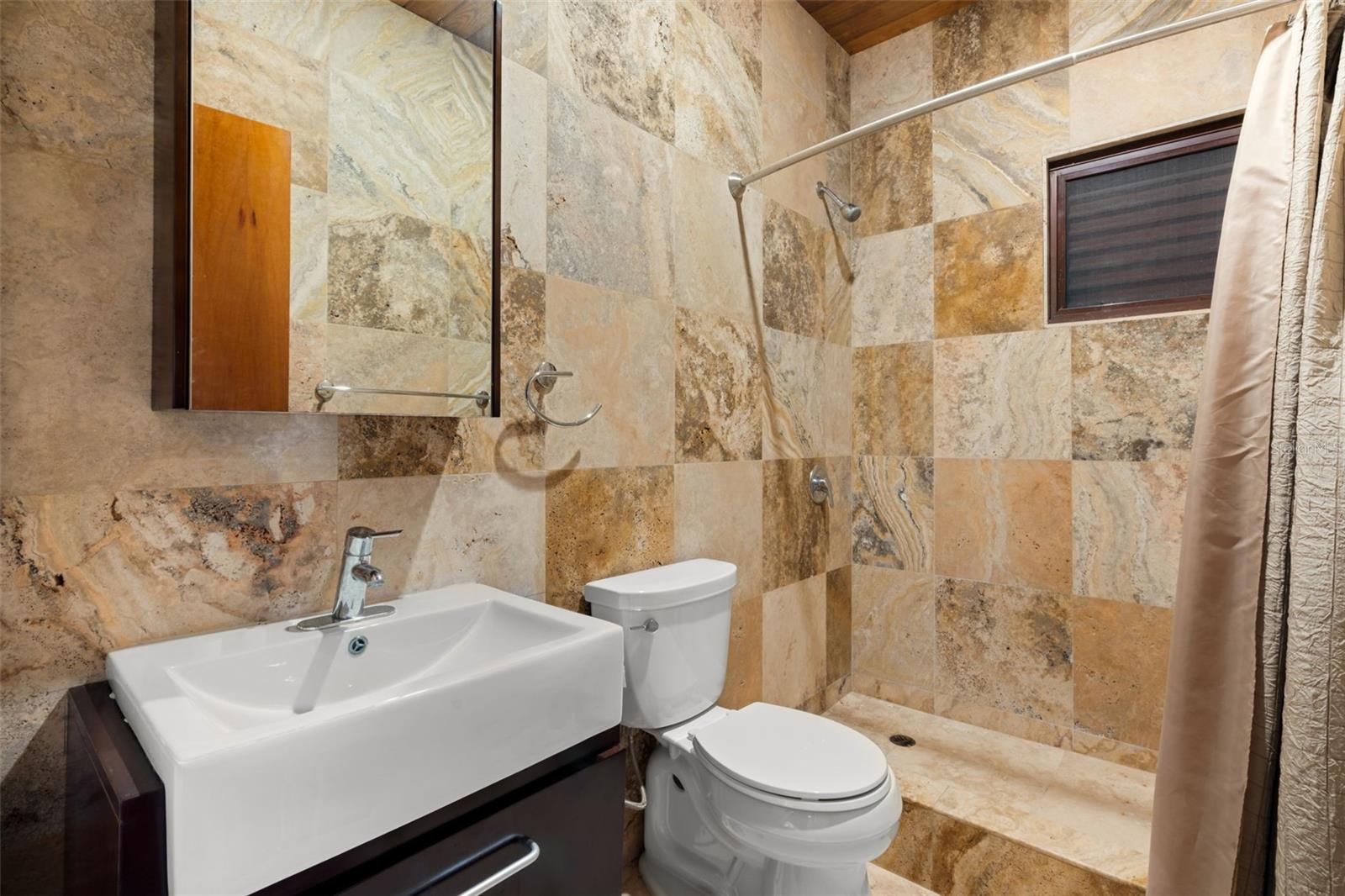 37 BARRIO FRAILES CULEBRA, PR 00775