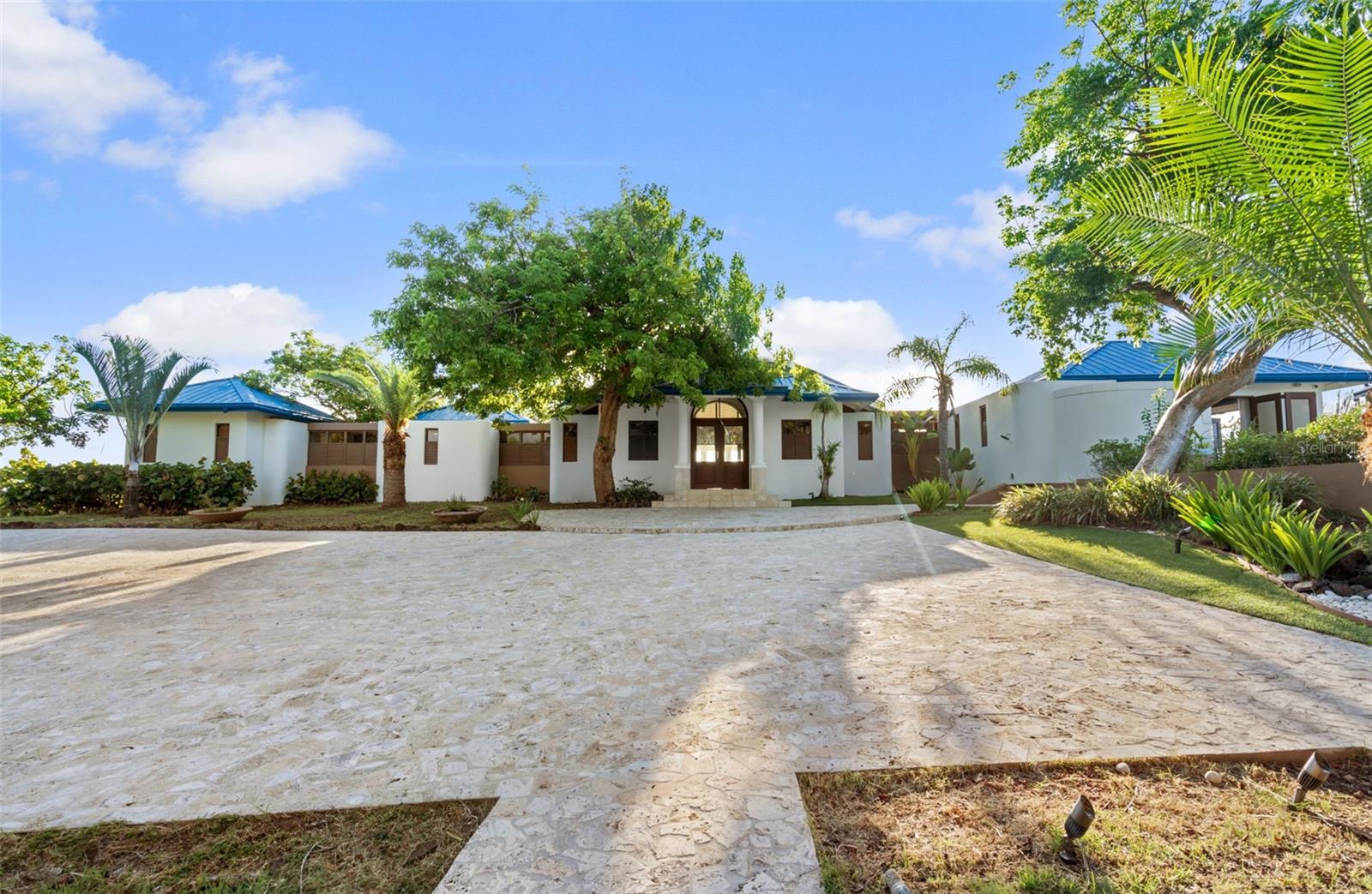 37 BARRIO FRAILES CULEBRA, PR 00775