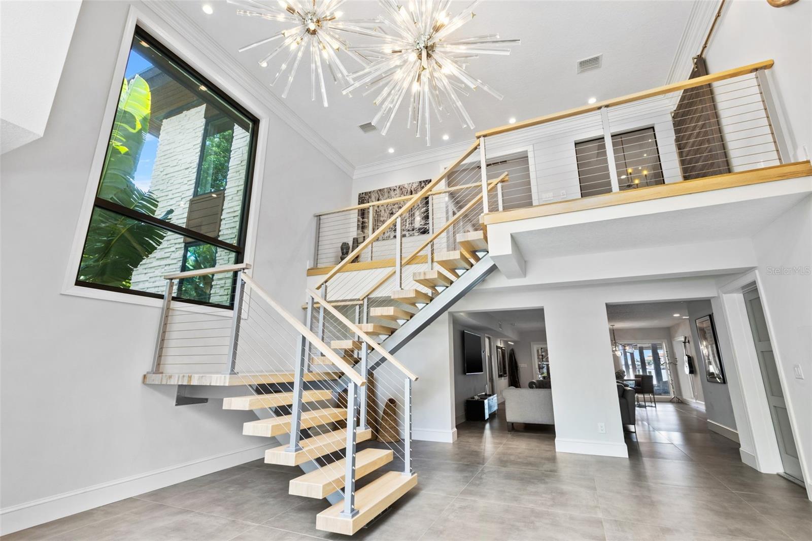 1365 BRIGHTWATERS Blvd ST PETERSBURG, FL 33704