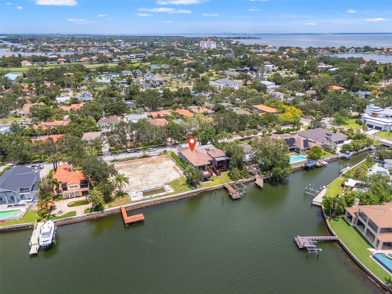 1365 BRIGHTWATERS Blvd ST PETERSBURG, FL 33704