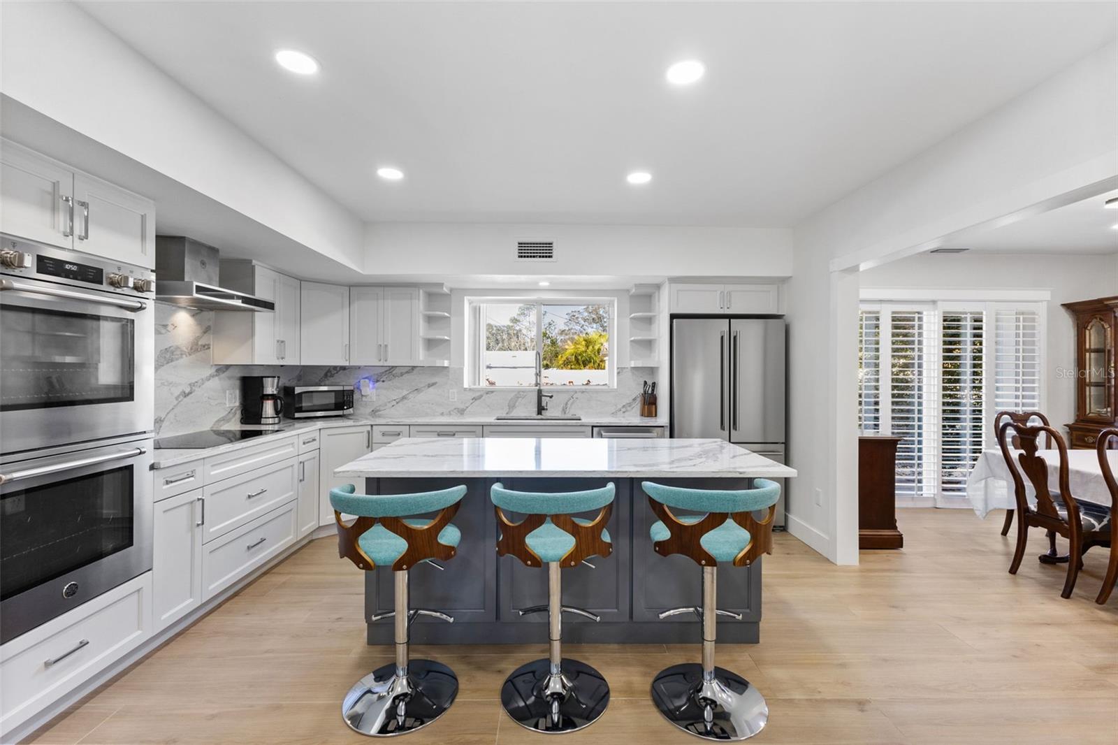 7100 Park St ST PETERSBURG, FL 33707