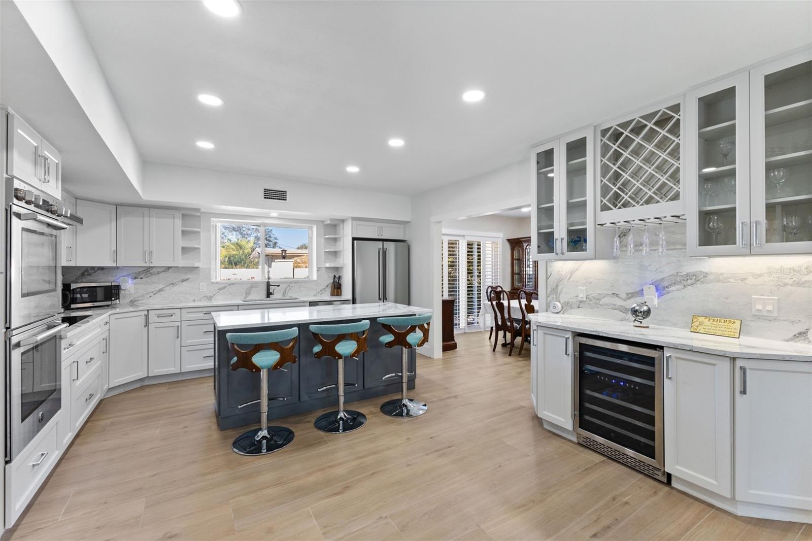 7100 Park St ST PETERSBURG, FL 33707