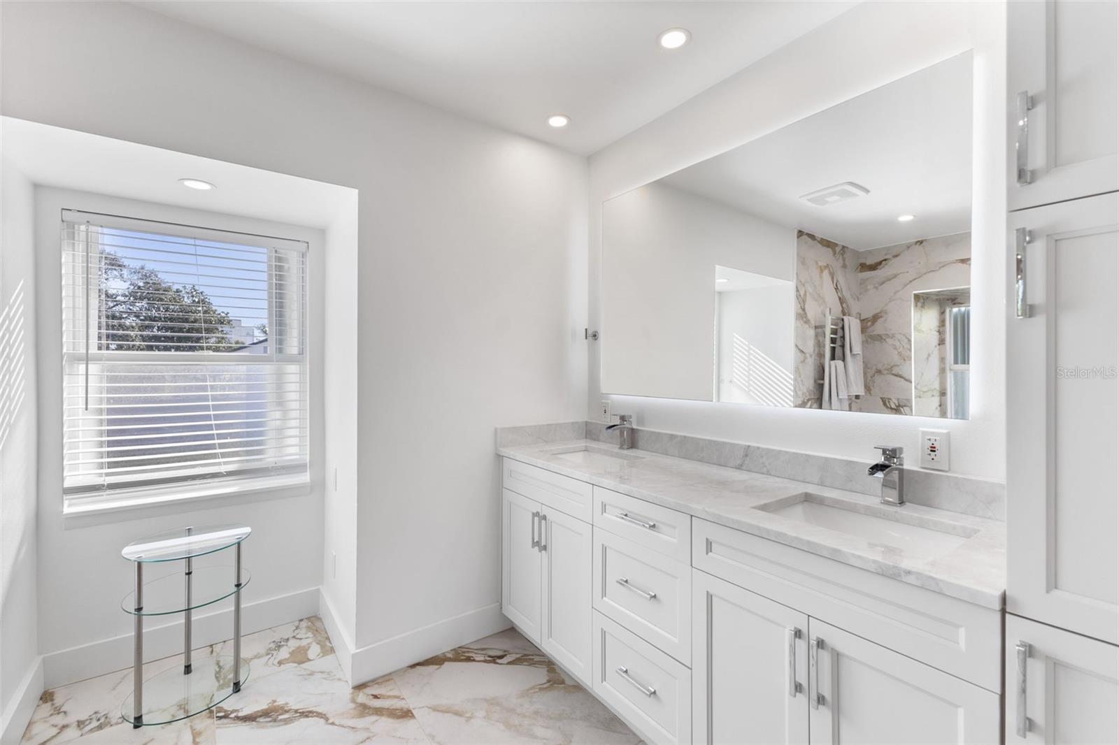 7100 Park St ST PETERSBURG, FL 33707