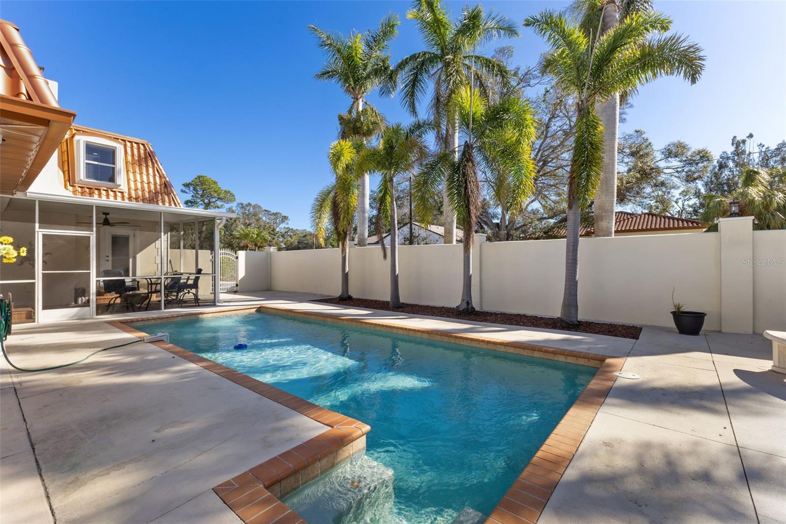 7100 Park St ST PETERSBURG, FL 33707