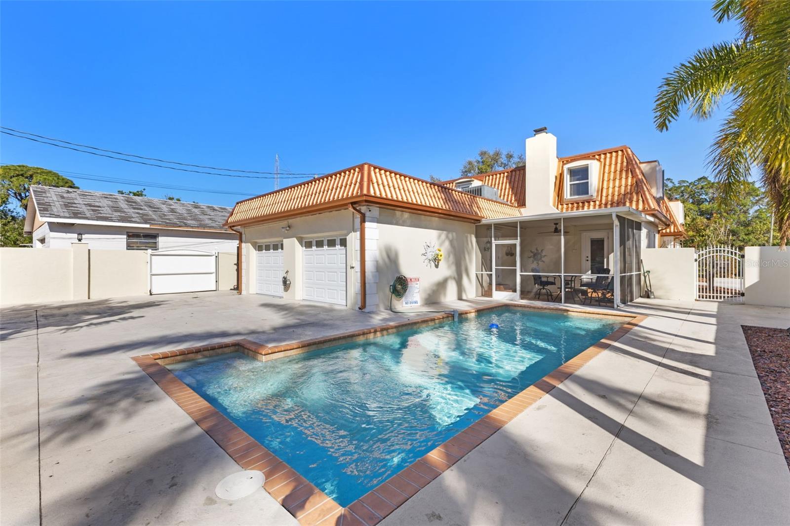 7100 Park St ST PETERSBURG, FL 33707