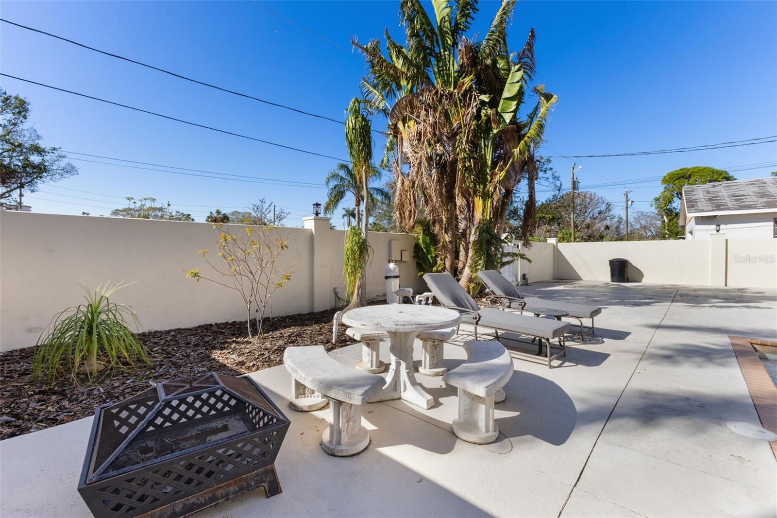 7100 Park St ST PETERSBURG, FL 33707