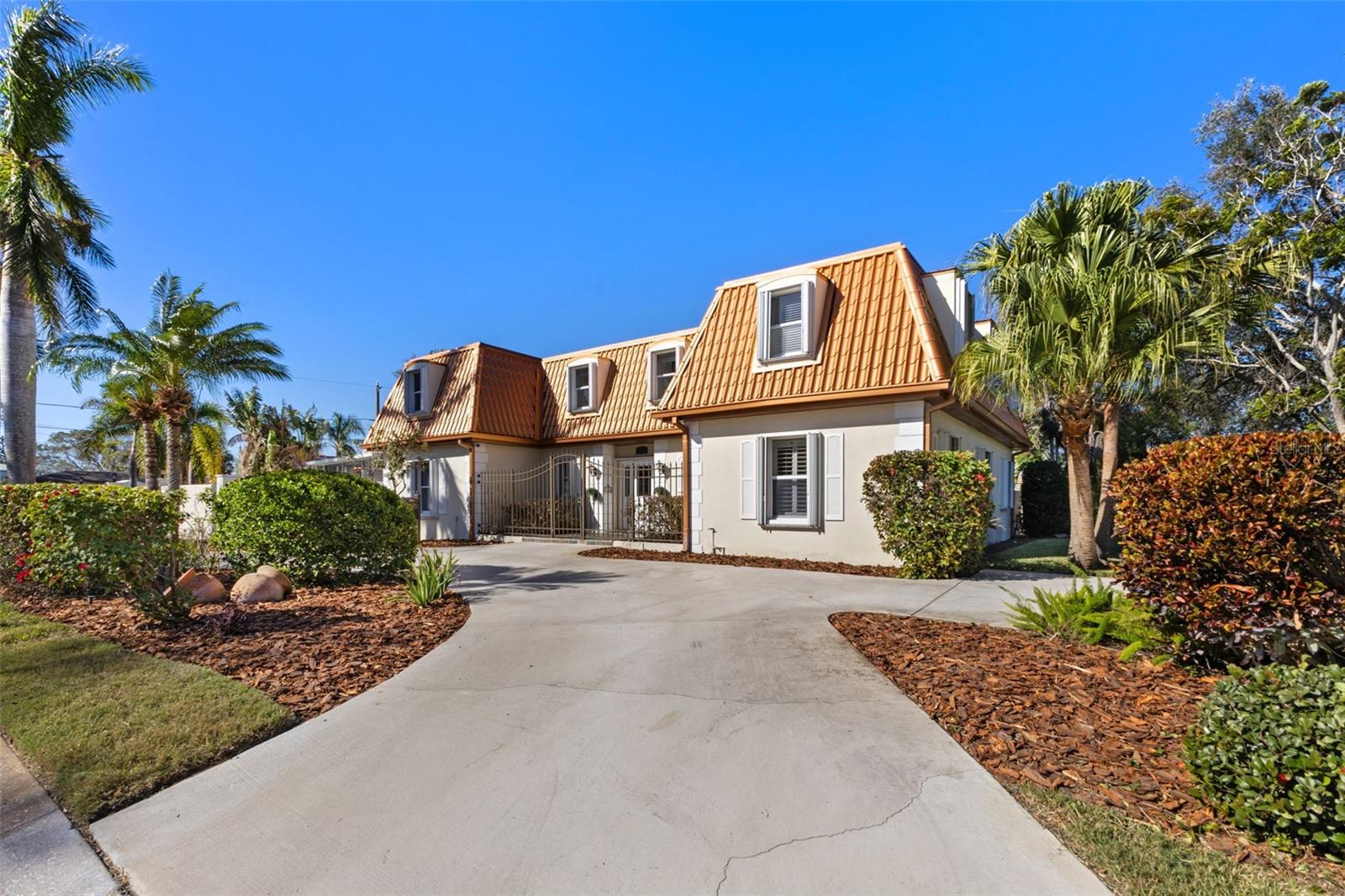 7100 Park St ST PETERSBURG, FL 33707