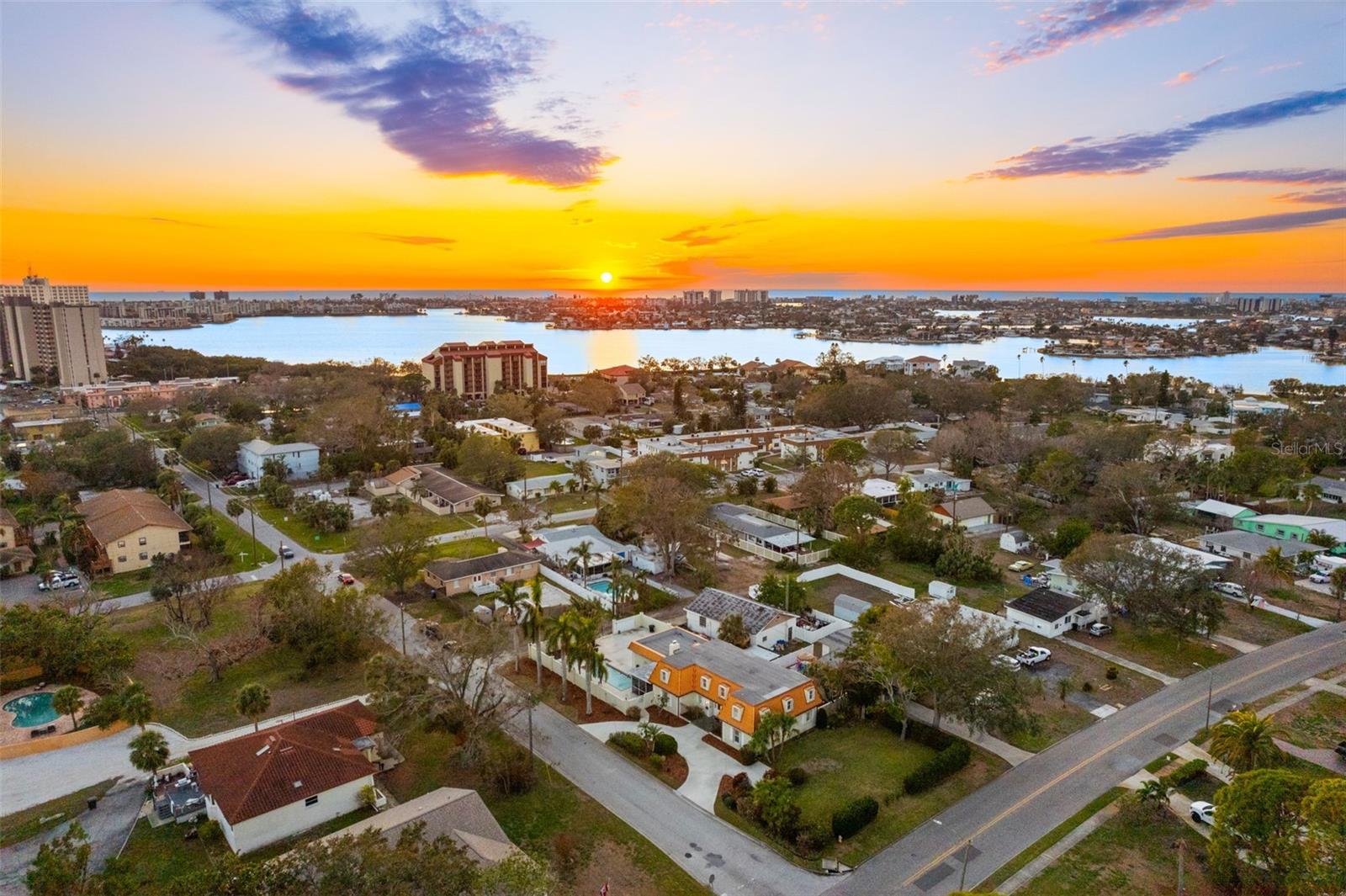 7100 Park St ST PETERSBURG, FL 33707