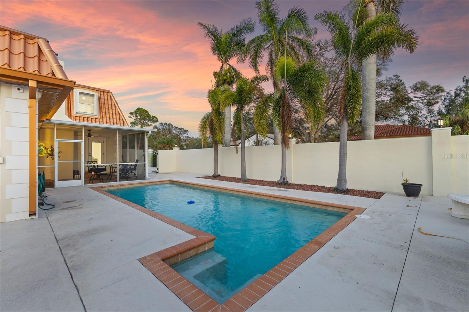 7100 Park St ST PETERSBURG, FL 33707