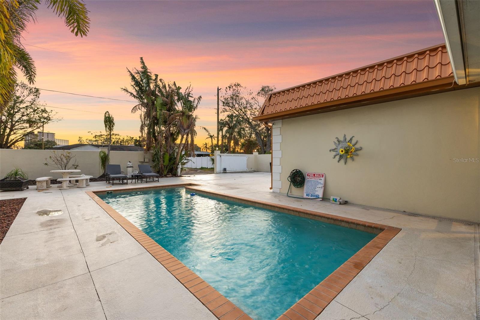 7100 Park St ST PETERSBURG, FL 33707