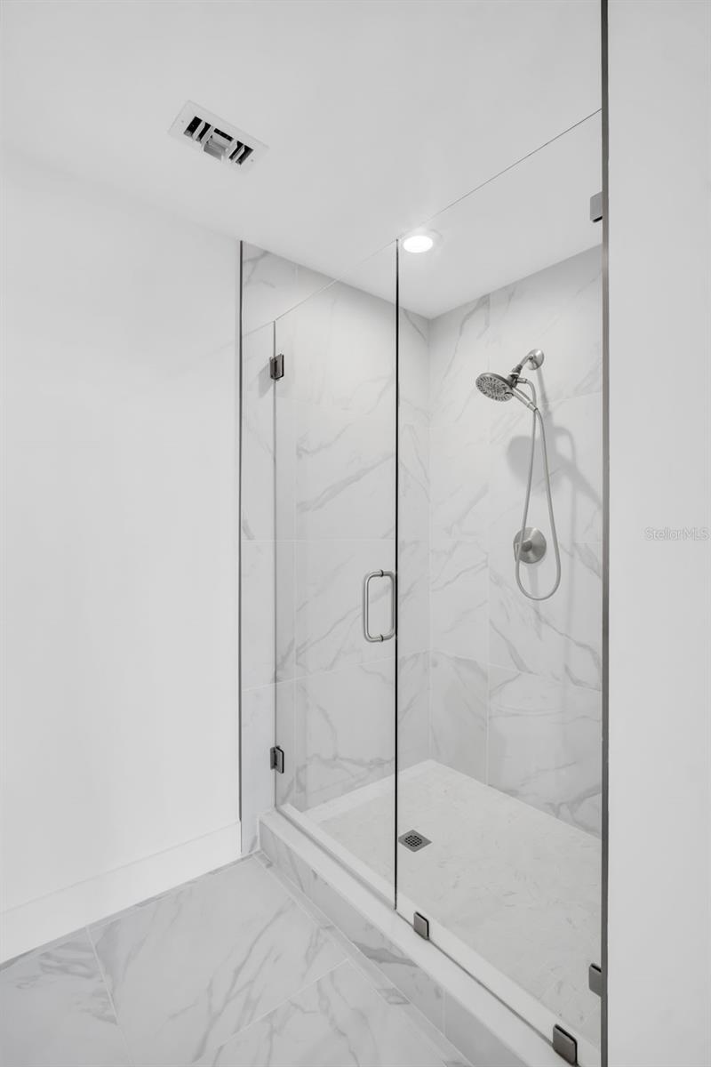 175 1ST St #1008 ST PETERSBURG, FL 33701