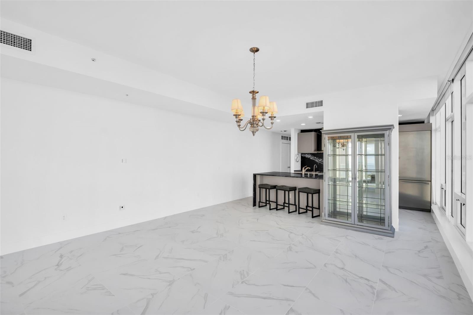 175 1ST St #1008 ST PETERSBURG, FL 33701