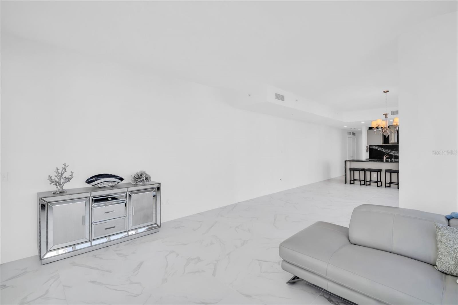 175 1ST St #1008 ST PETERSBURG, FL 33701