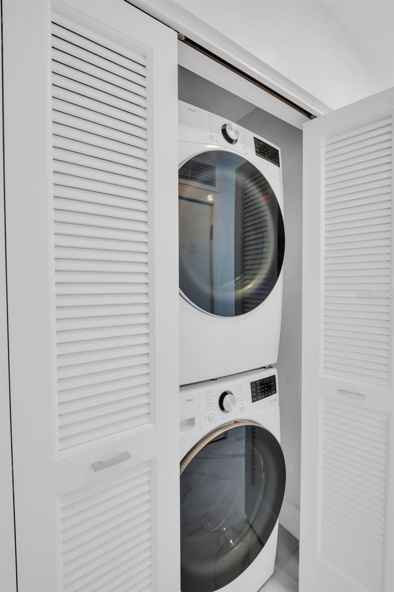 175 1ST St #1008 ST PETERSBURG, FL 33701