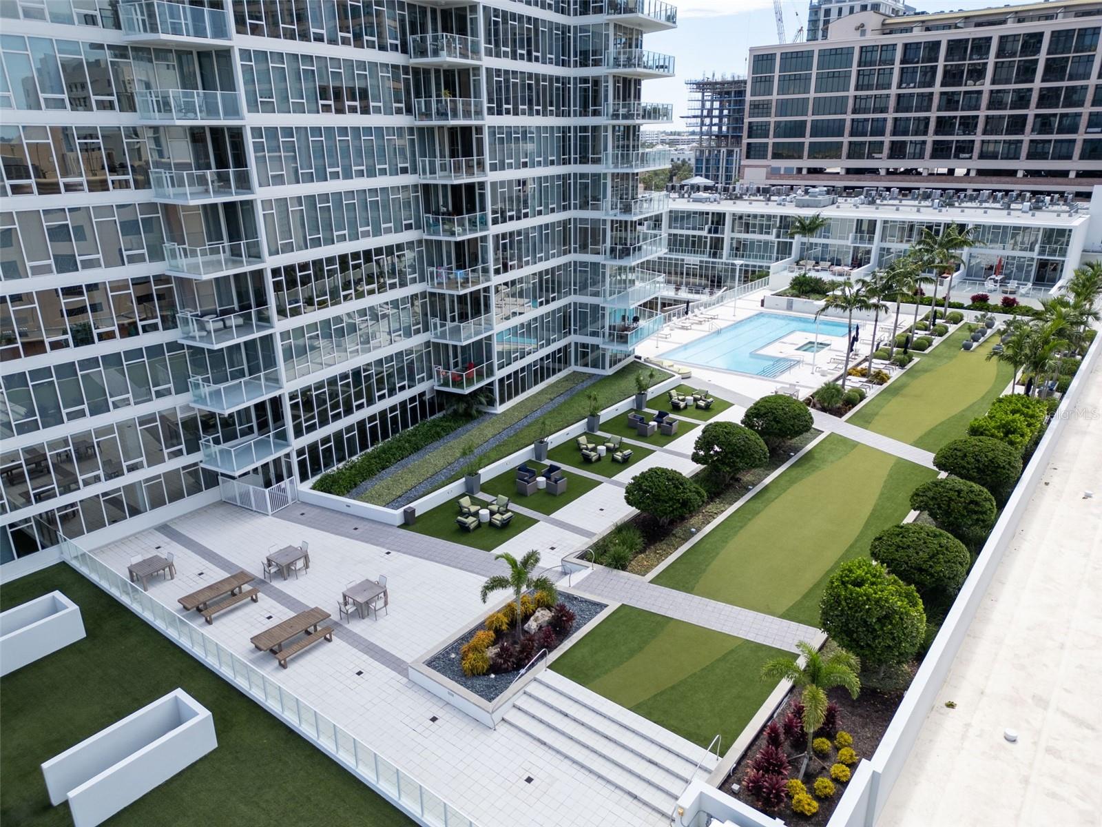 175 1ST St #1008 ST PETERSBURG, FL 33701