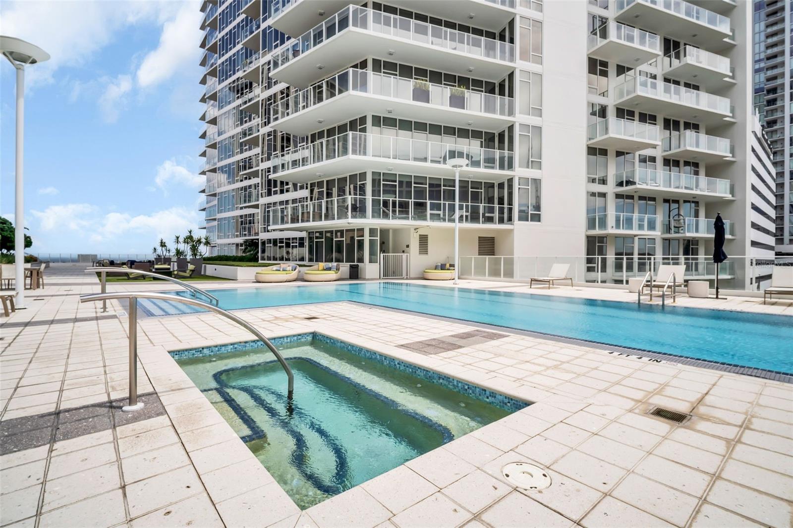 175 1ST St #1008 ST PETERSBURG, FL 33701