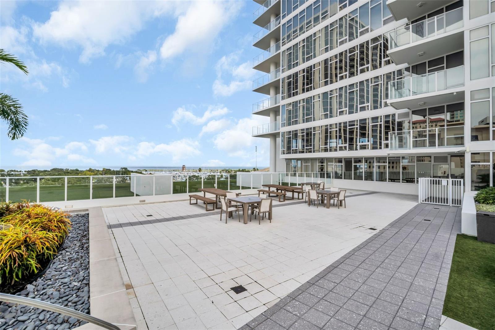 175 1ST St #1008 ST PETERSBURG, FL 33701