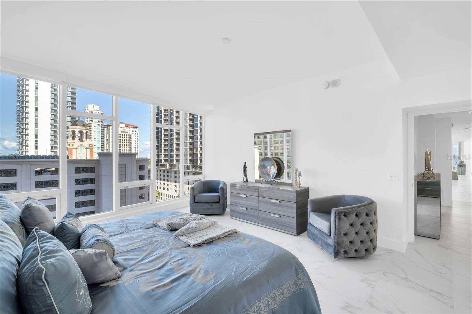 175 1ST St #1008 ST PETERSBURG, FL 33701