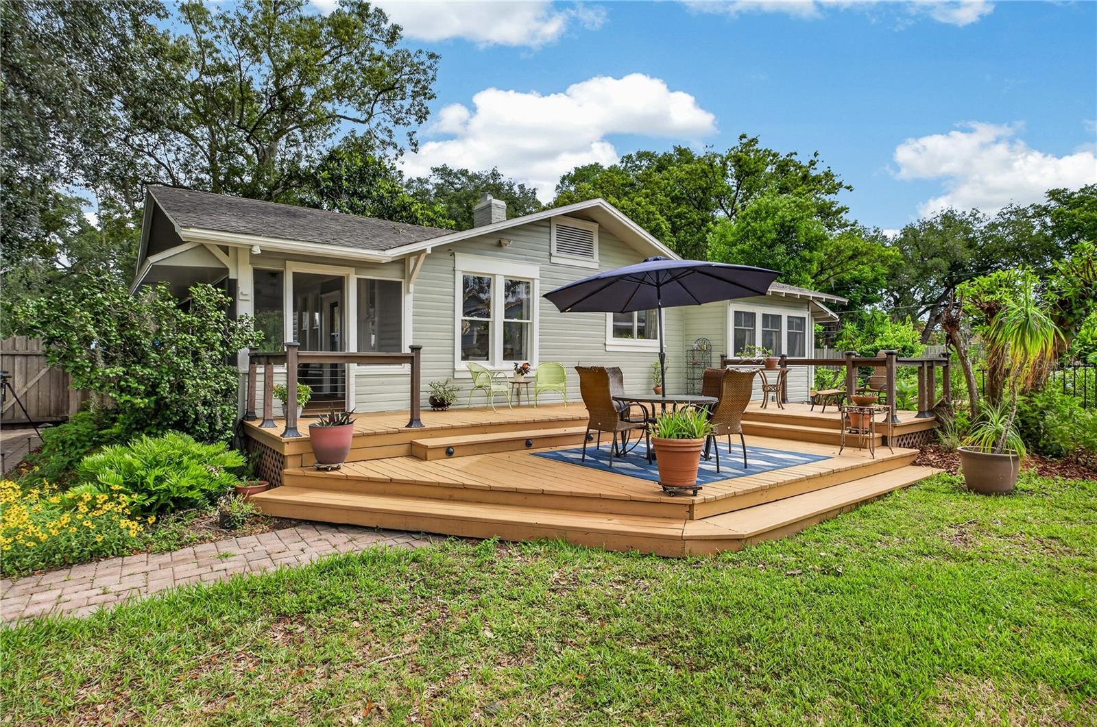 1800 CARLTON Dr ORLANDO, FL 32806