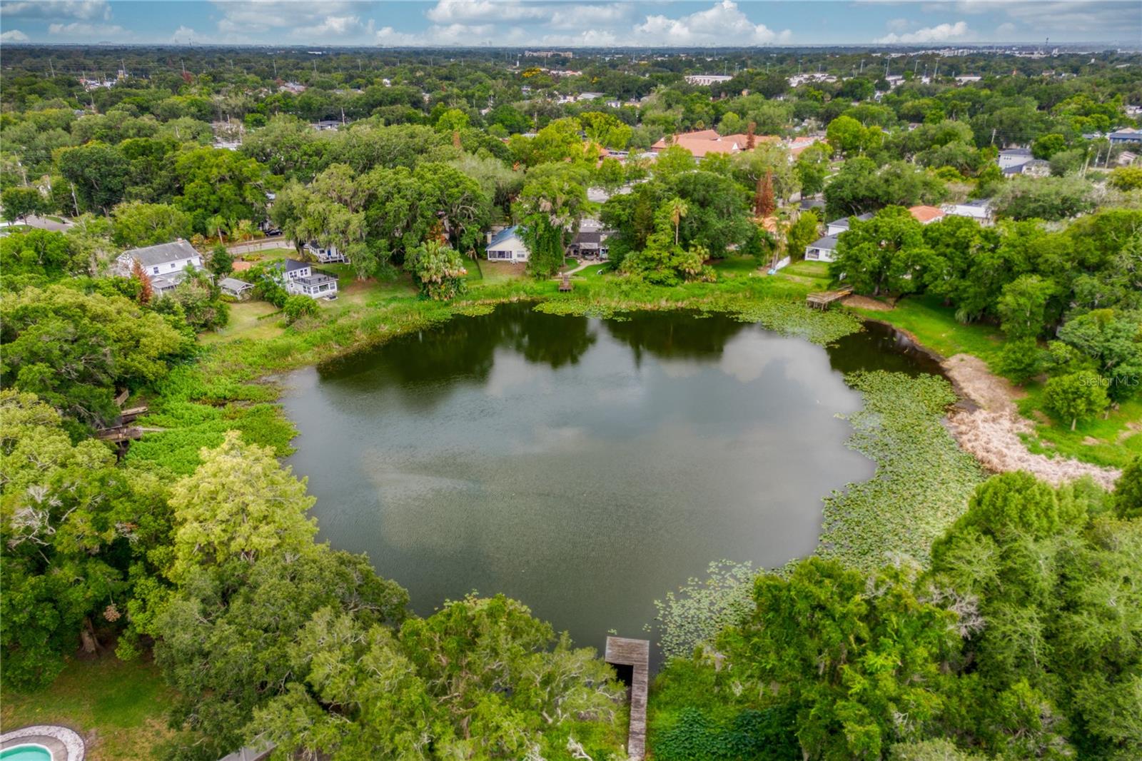 1800 CARLTON Dr ORLANDO, FL 32806