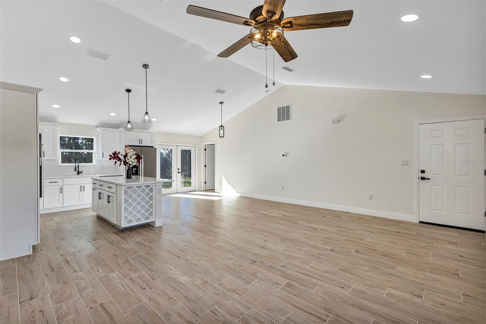 506 MARION OAKS GOLF Way OCALA, FL 34473