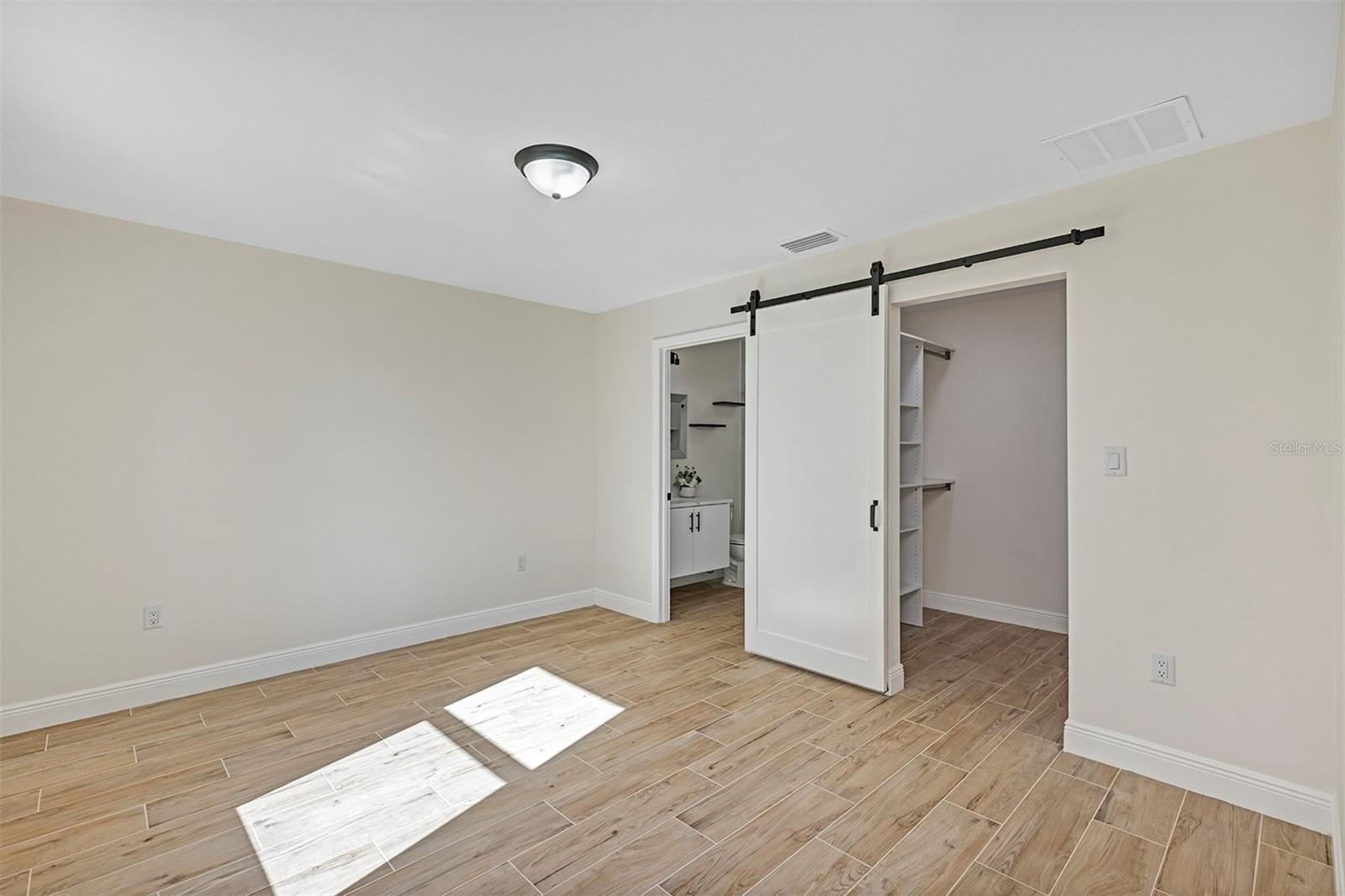 506 MARION OAKS GOLF Way OCALA, FL 34473