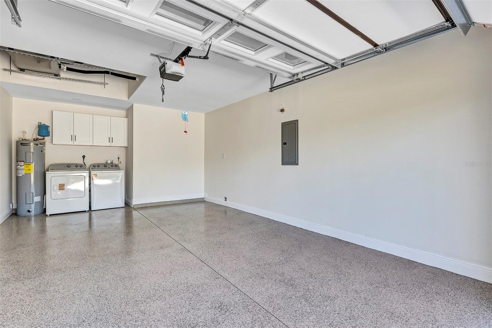 506 MARION OAKS GOLF Way OCALA, FL 34473